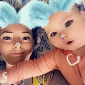 Meet your Posher, Carla